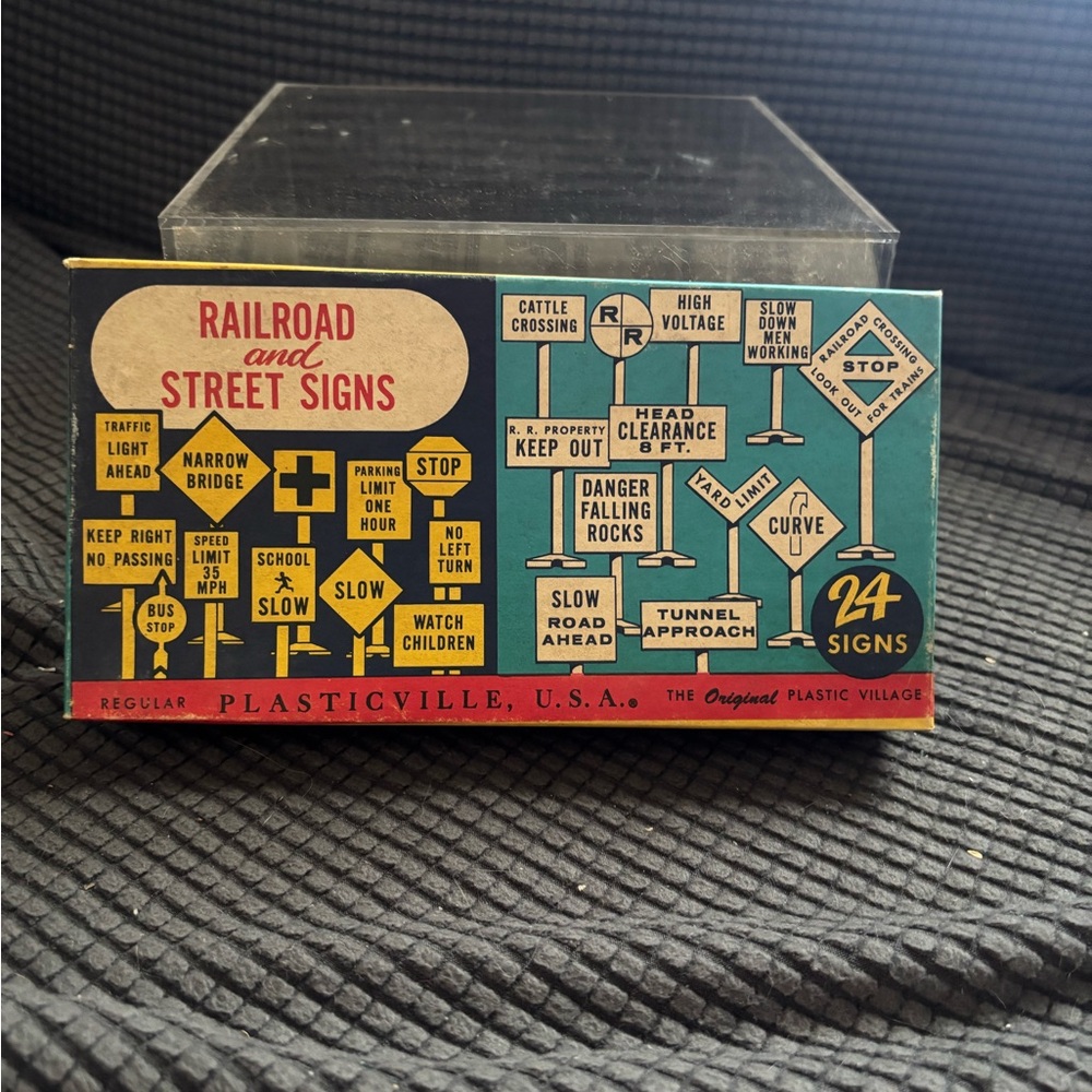 Vintage Bachmann Bros. Railroad and Street Signs Set 1405 79